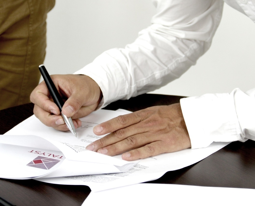 Administración de fincas: Firma de contrato nuevo